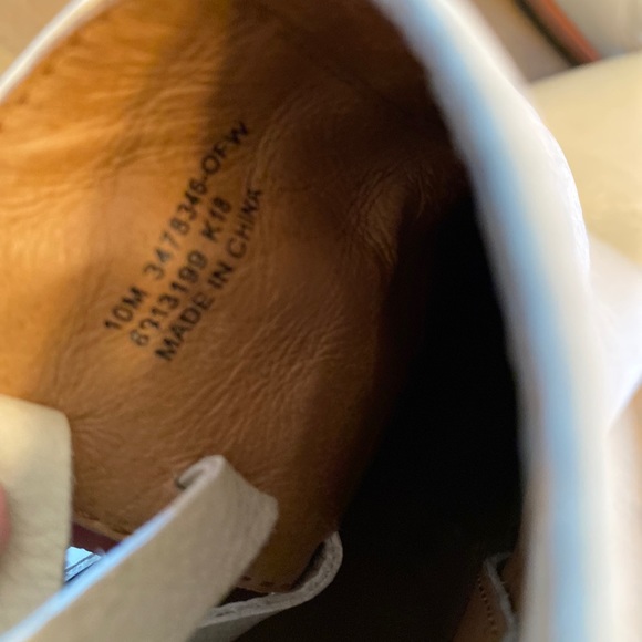 Frye Womens Reed Strappy Ankle Boots Ivory Cuban Heel Zip Up Pointed Toe 10 M - Picture 8 of 10